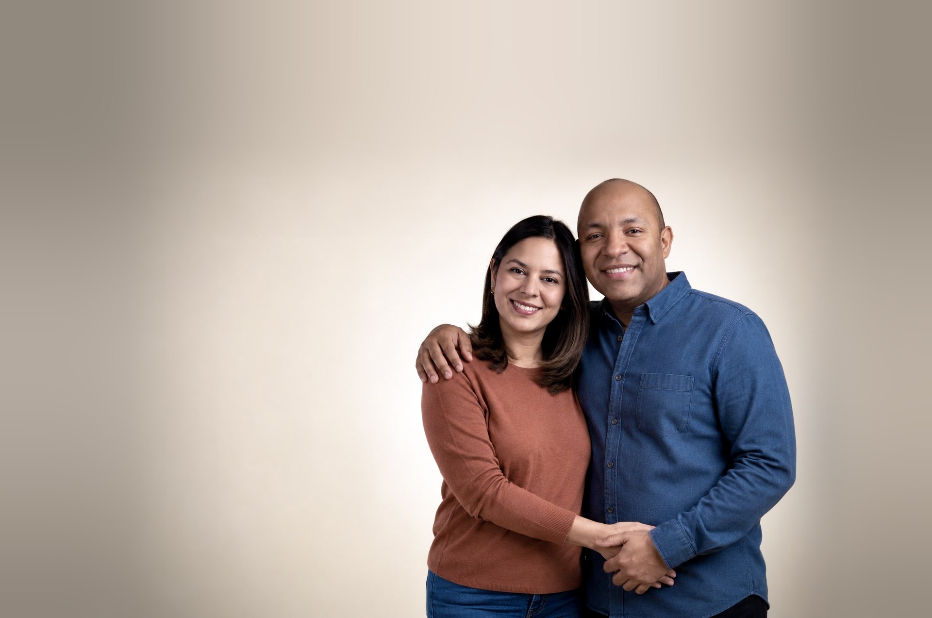 Unidelafe — Rommel y Mariana Domínguez